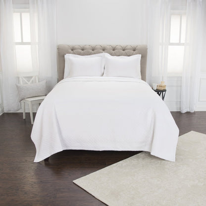 White Checkered King Quilt