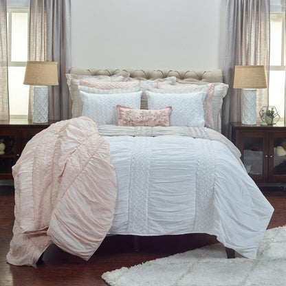 White Geometric Queen Quilt