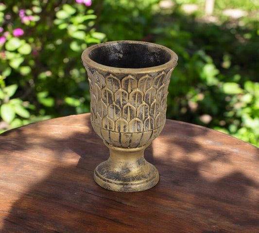 Maceta redonda de 18 cm con textura de latón envejecido, de cemento, para interior y exterior.