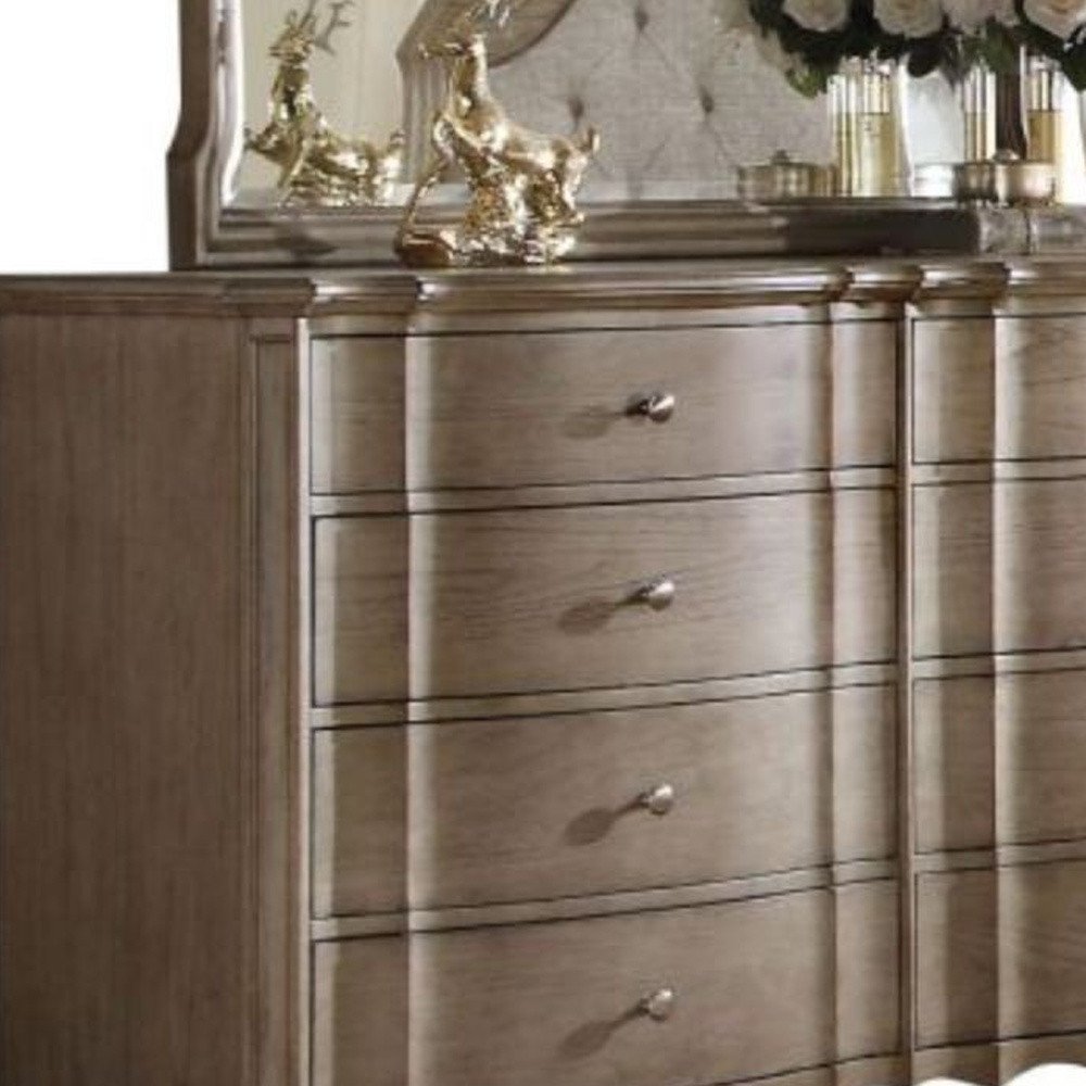 Cómoda doble de 64" de madera maciza y manufacturada color topo con ocho cajones