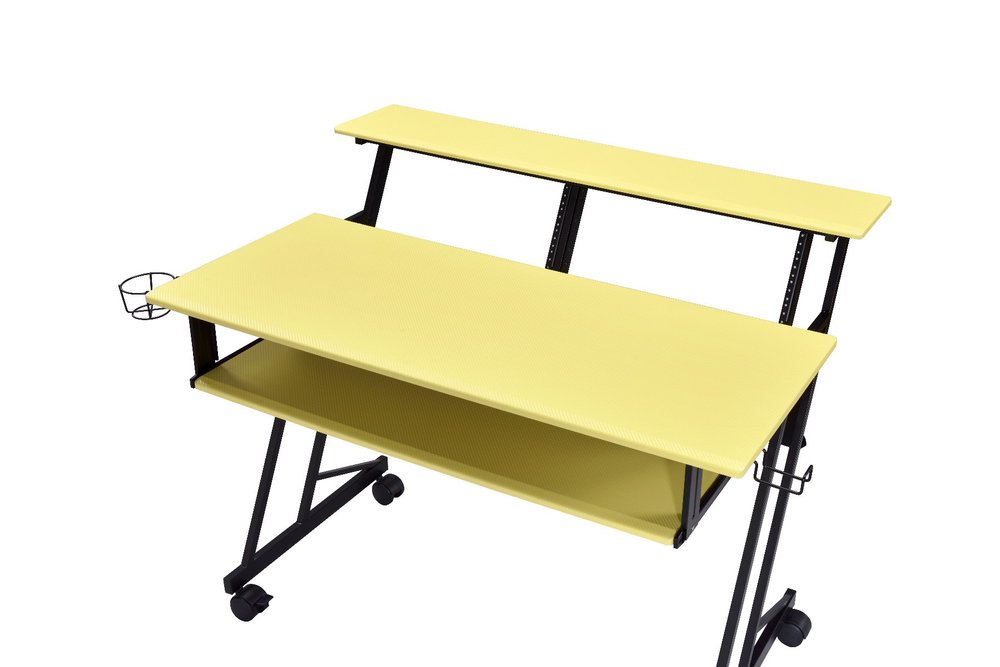 Escritorio para computadora amarillo y negro de 47"