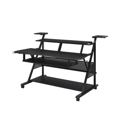 Escritorio para computadora con ruedas de 67" de madera y metal negro