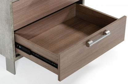 Mesita de noche de 20" con dos cajones de madera maciza y manufacturada en marrón y gris