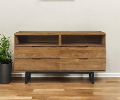 Cómoda doble de cuatro cajones de madera maciza marrón de 59"