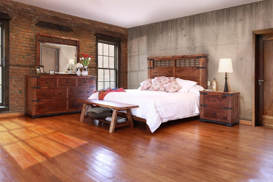 Cómoda triple de siete cajones de madera maciza marrón y negra de 70"
