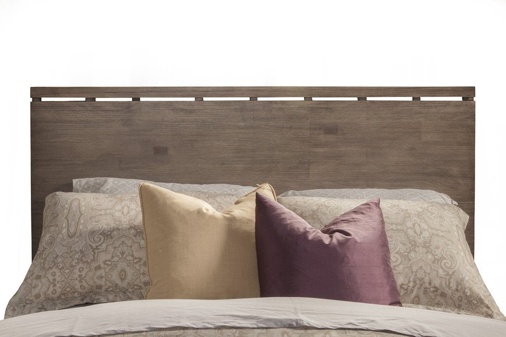 Marco de cama tamaño king de madera envejecida gris