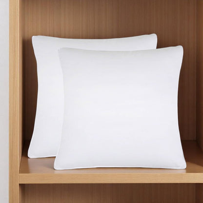 Juego de dos almohadas de microfibra hipoalergénicas de tamaño europeo, de plumón alternativo.