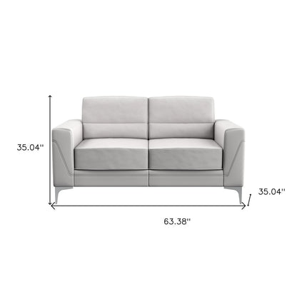 Loveseat de piel sintética gris claro y plateado de 63"
