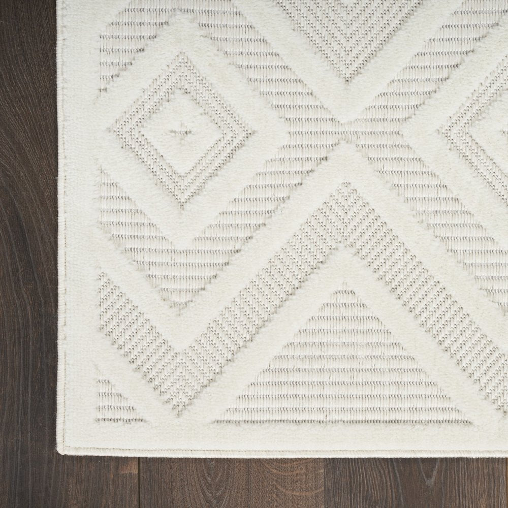 10' Ivory And White Geometric Indoor Outdoor Runner Rug