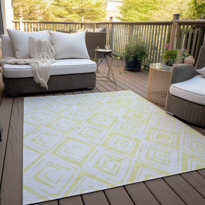 9' X 12' Yellow And Ivory Geometric Washable Indoor Outdoor Area Rug