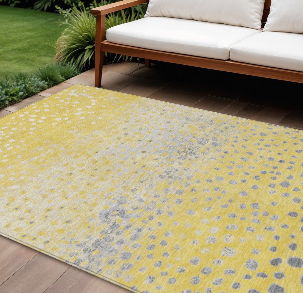9' X 12' Yellow And Gold Abstract Washable Indoor Outdoor Area Rug