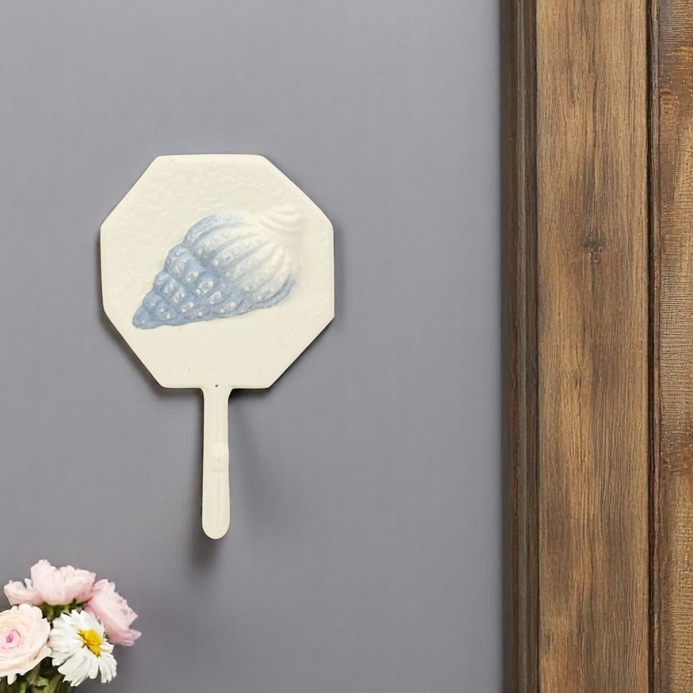 Gancho de pared de caracola de hierro fundido azul y crema de 4"