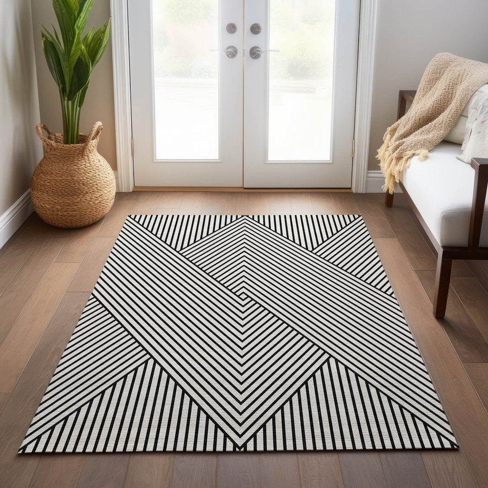 9' X 12' White And Black Geometric Washable Indoor Outdoor Area Rug