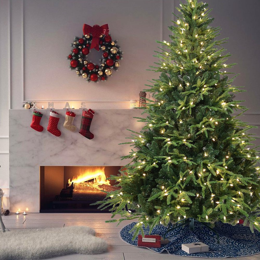 7.5' Pre Lit Full Pine Christmas Tree With Decorations